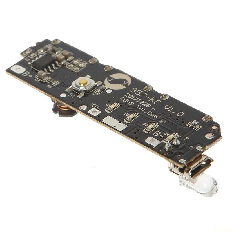 B03F 5V 2.1A 3 USB Caricabatte - Li Ion Charger Module recensione e prezzo